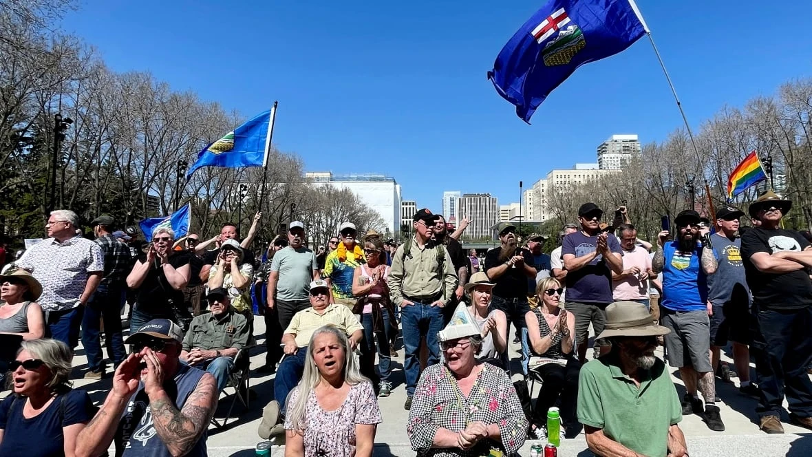 New Alberta referendum rules looming as calls for separation met with opposition petition