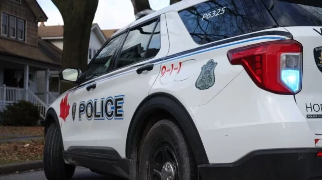 2 arrested, 2 wanted after Windsor home invasion, police say