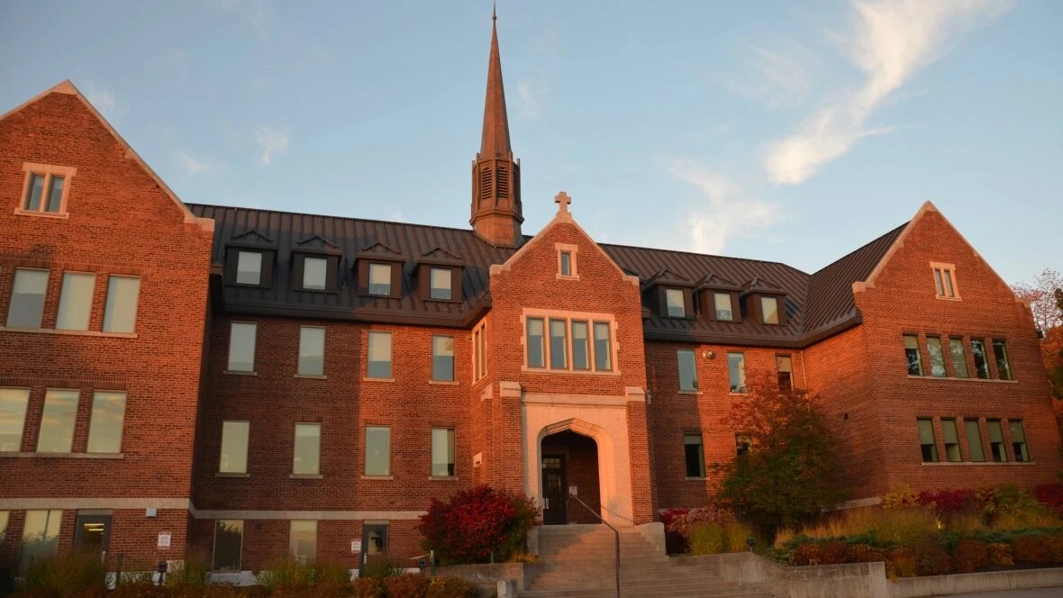 Faculty, community raise questions about Algoma University suspending programs, including music