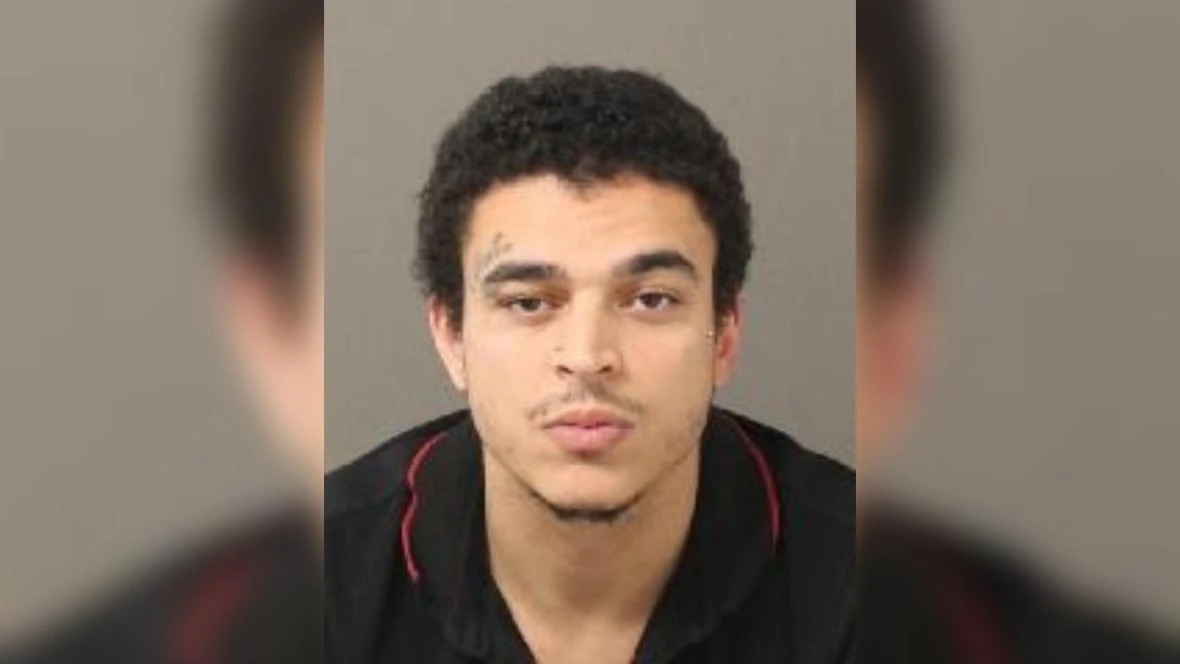 Man charged with attempted murder mistakenly released from court custody