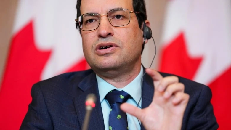 Ottawa's $8B climate fund failing to attract largest emitters, watchdog says