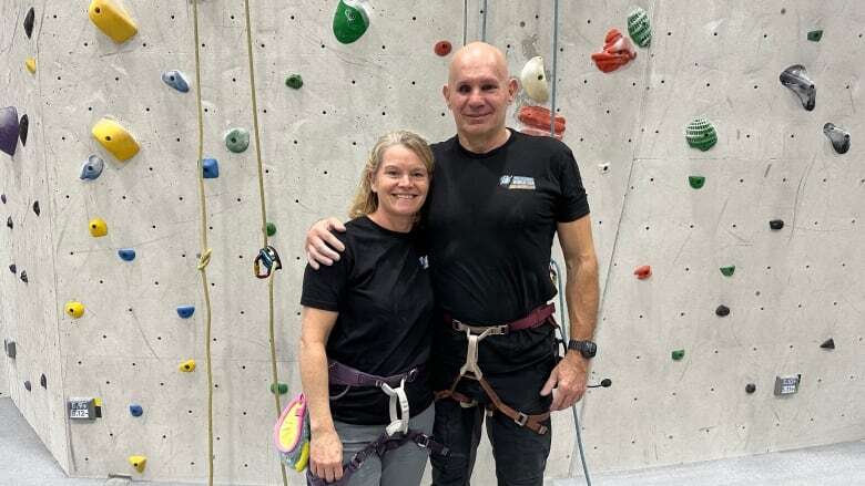 Blind rock climber from London, Ont., reaches new heights with plans to compete at 2028 Paralympics