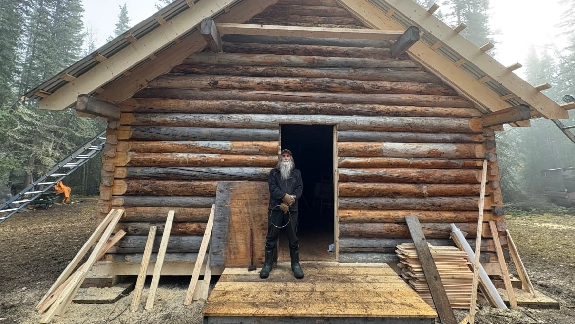 Less than a month after fire, West Dawson, Yukon resident has a new home thanks to community