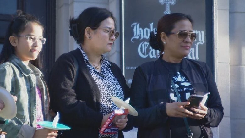 Sask. vigils show support and mourn victims of Vancouver Filipino festival tragedy