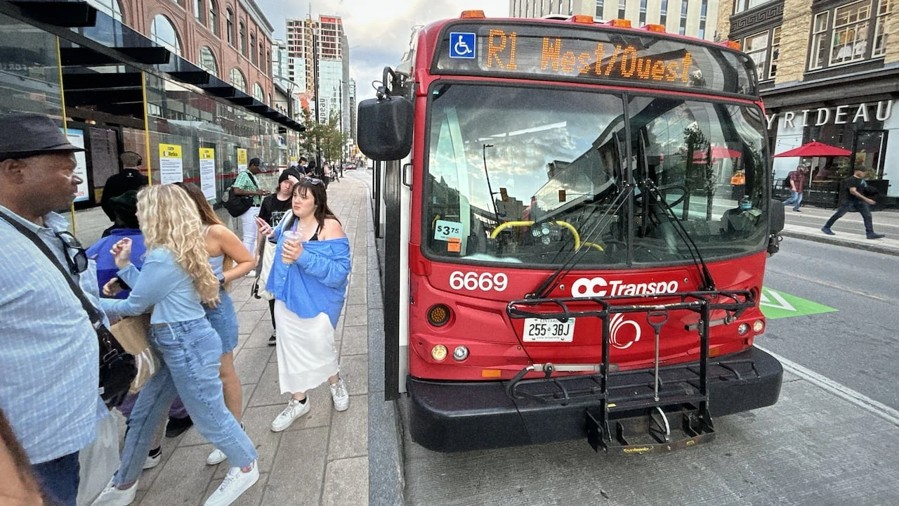 Workers unsure about new campaign to keep them downtown after hours