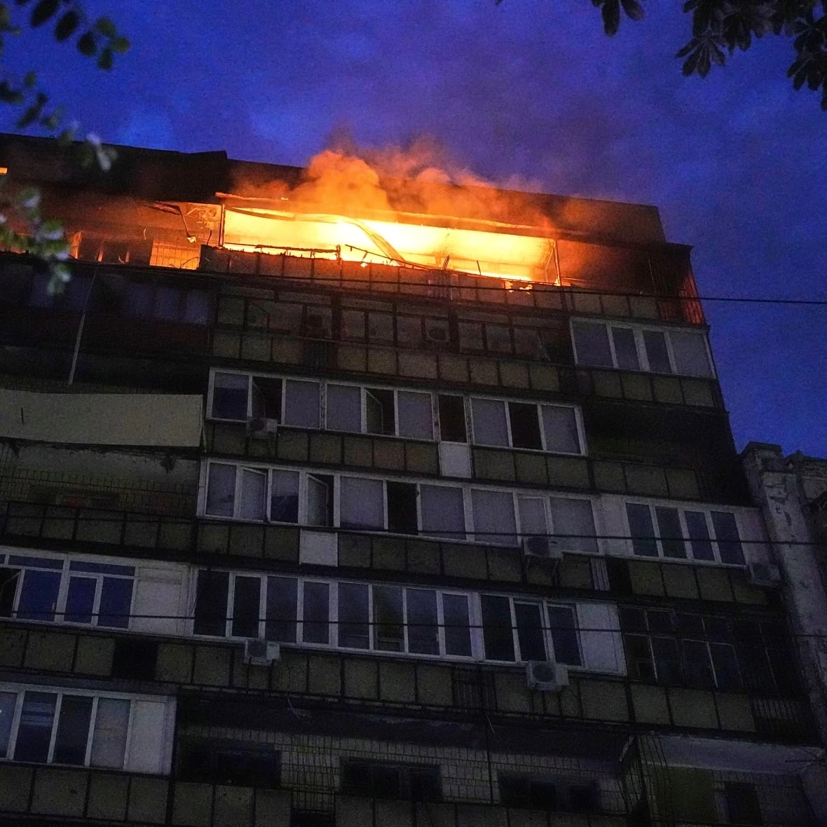 Kyiv residents 'brace for death' as Russian drones, missiles increasingly fly at night