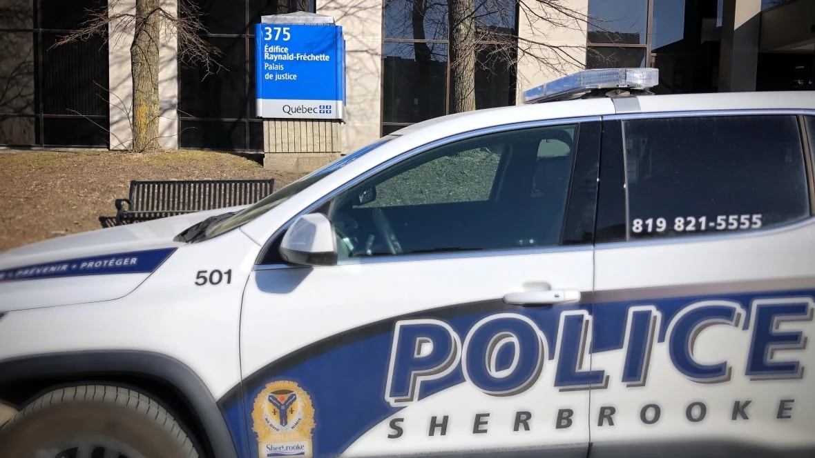 Death of 33-year-old woman in Sherbrooke, Que., a possible homicide, police say