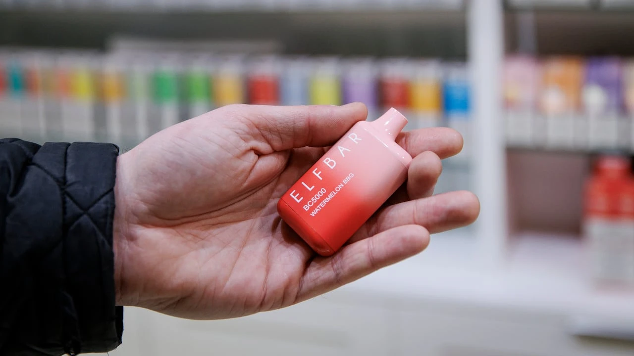 It's unclear if Canada will restrict vape flavours, despite federal promise