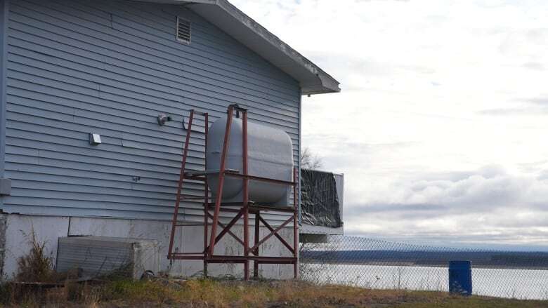 'Confused and fearful': As winter sets in, Norman Wells, N.W.T., resident decries fuel costs