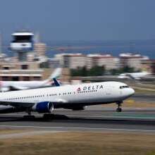 U.S. regulator investigating Delta after global tech outage led to widespread cancellations