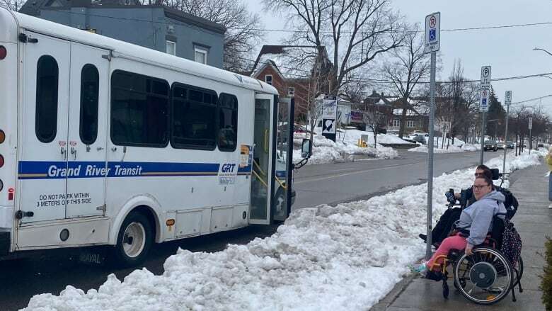 Disability advocates call on municipalities to have more 'empathy' when it comes to snow removal