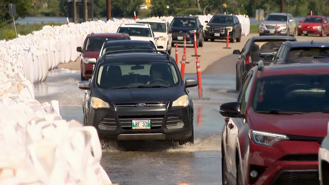 Brandon, Man., braces for flooding as Assiniboine River nears crest