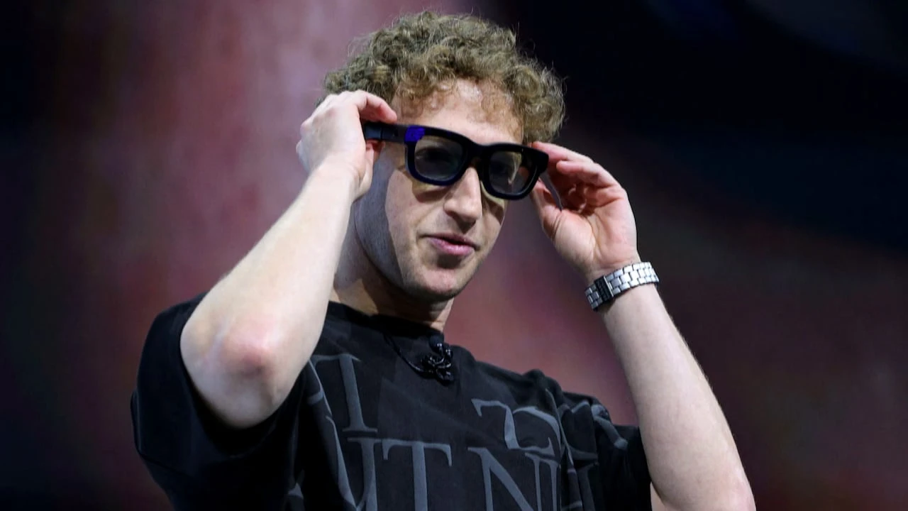 Would you wear AI smart glasses? Big tech is betting on it