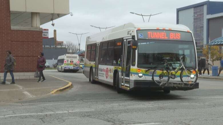 Windsor Transit is $566K in the hole — in part because of the tunnel bus