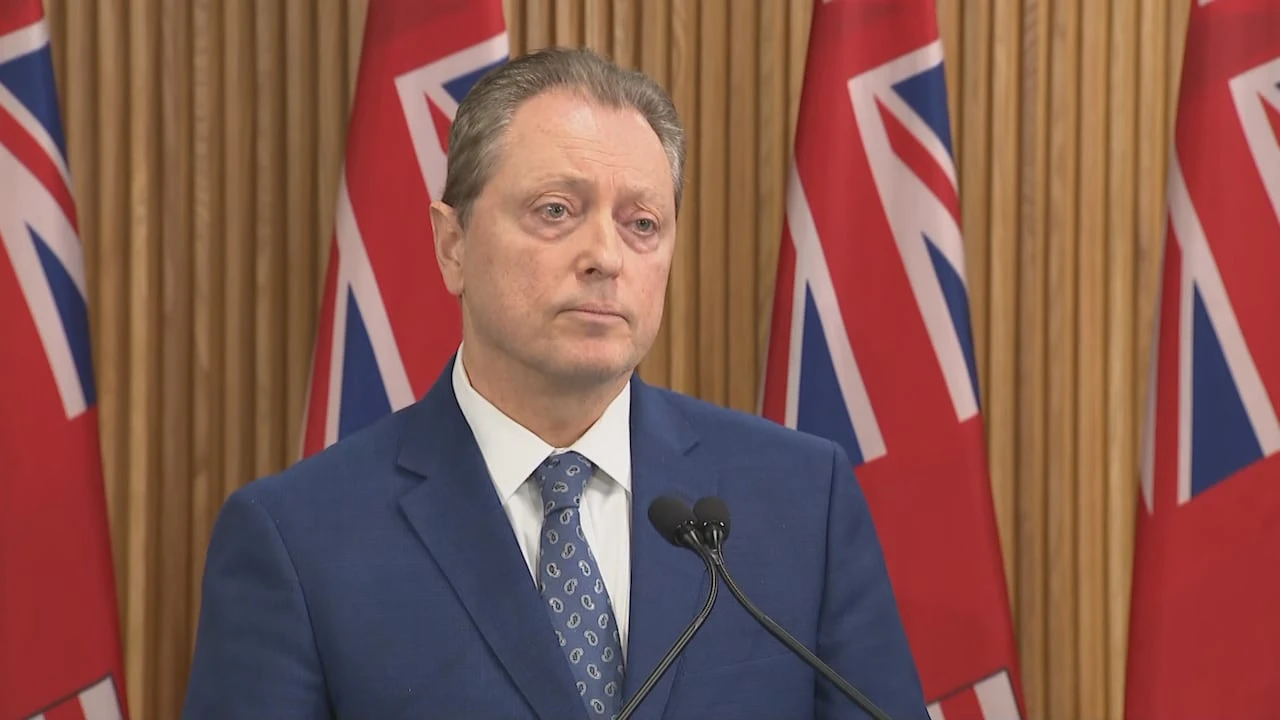 Ontario's omnibus budget bill includes retroactive clampdown on premier's cellphone records