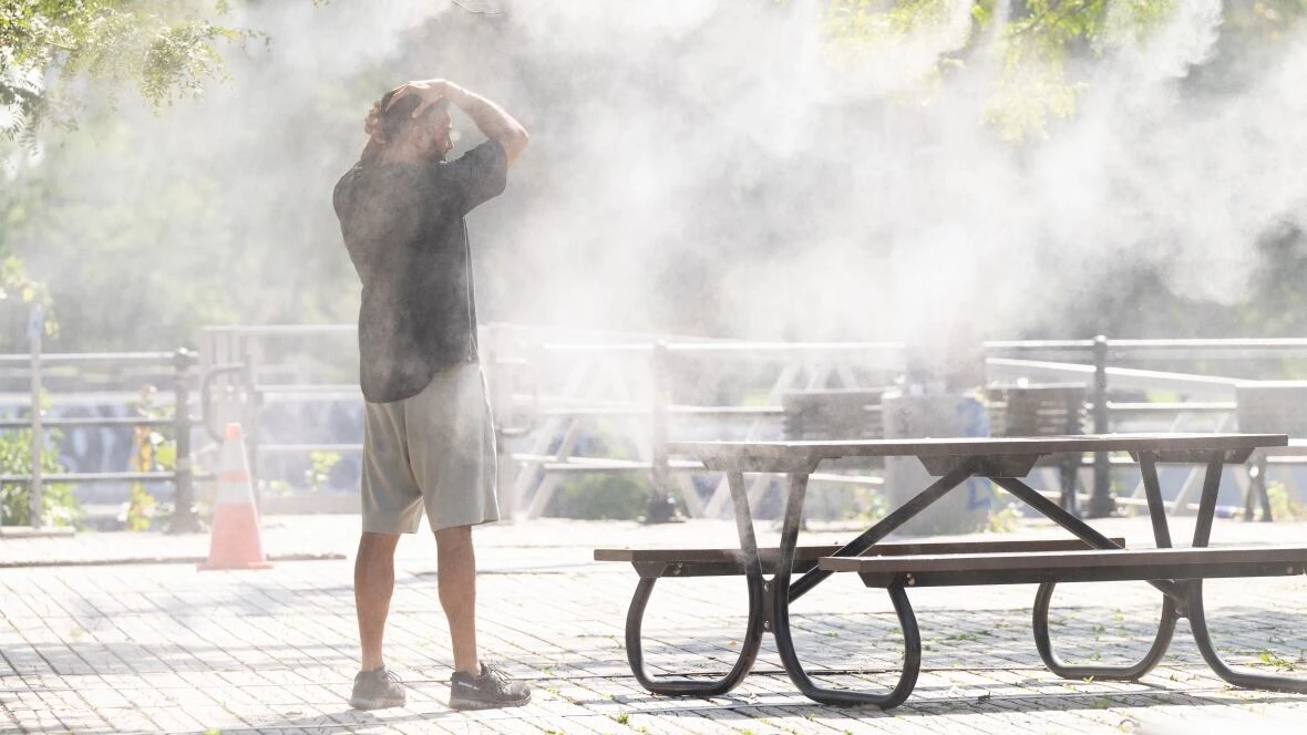 Quebecers are in for a hotter-than-average summer, Environment Canada forecasts