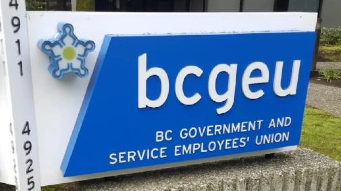 BCGEU issues 72-hour strike notice for 34,000 public sector workers