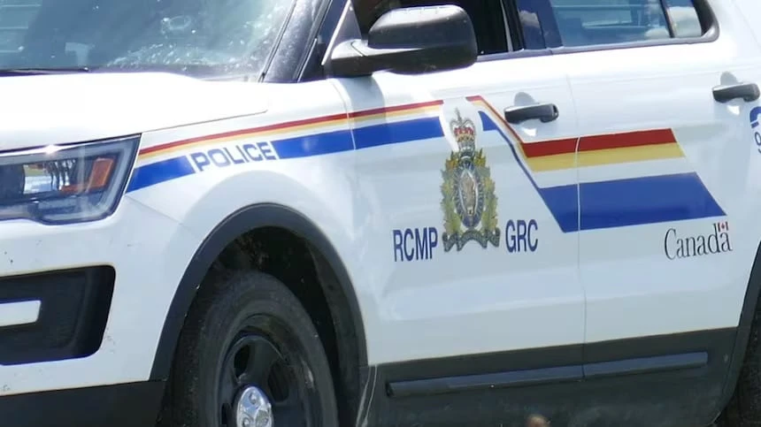 27-year-old dead after single-vehicle crash near Aspen Cove