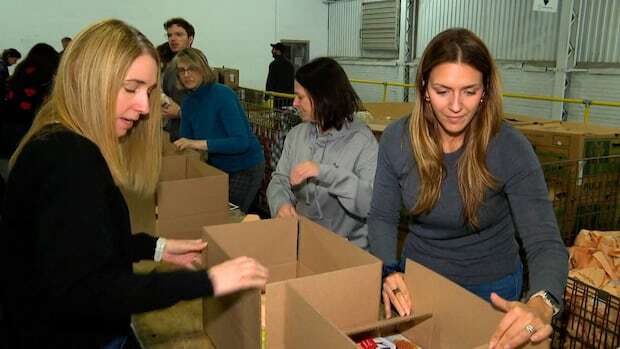 Unprecedented demand has Moisson Montréal giving more holiday food baskets than ever