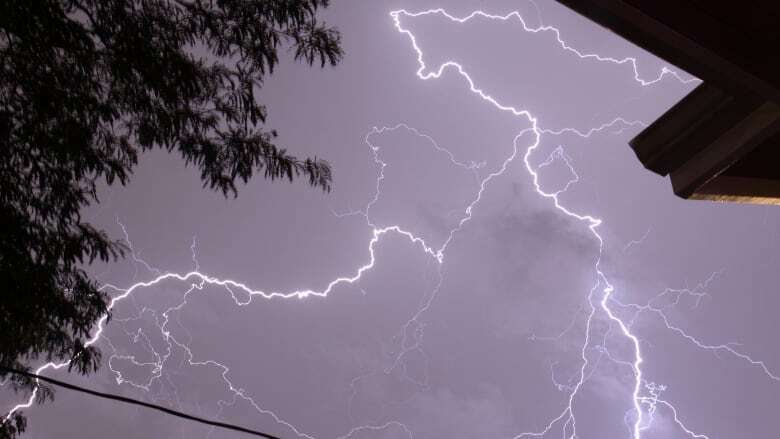 Severe thunderstorm watch issued in Okanagan region as smoky skies reported in B.C.