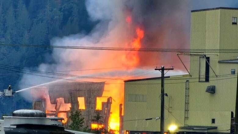 Large fire reported at old mill on Port Alberni, B.C., waterfront