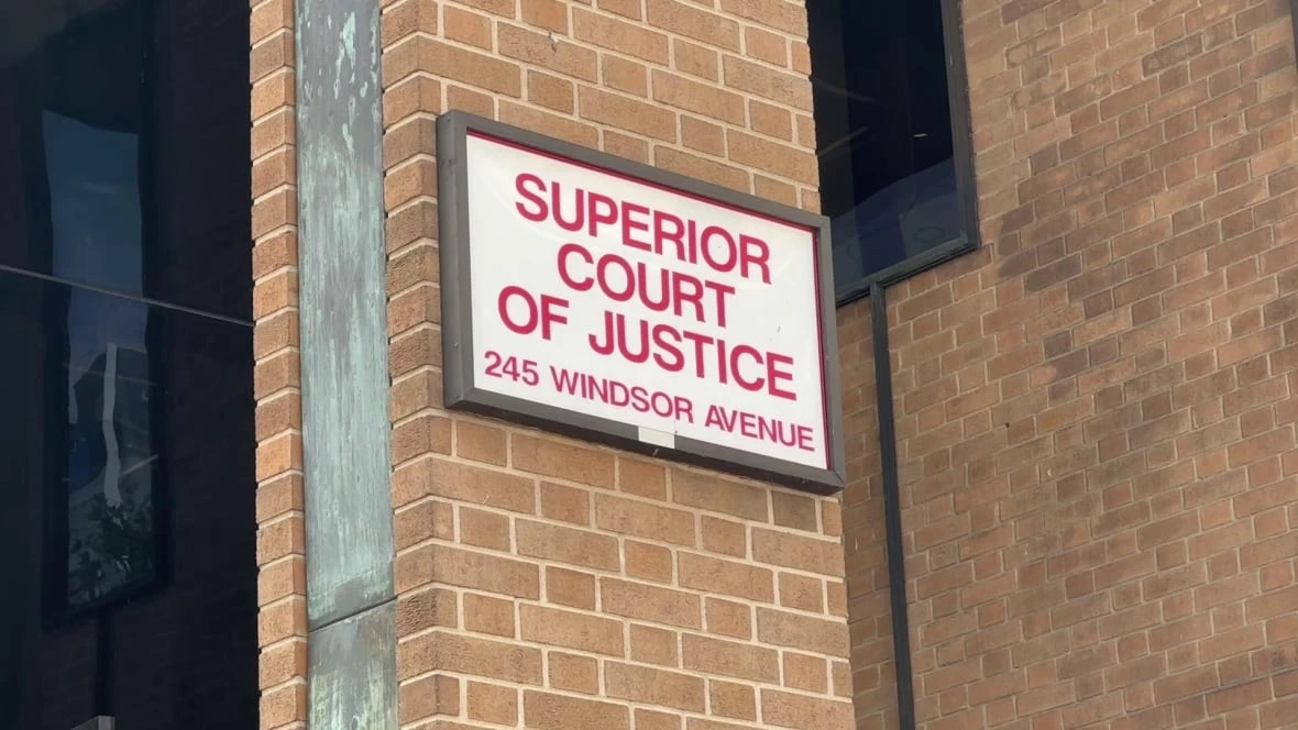Man at Windsor motel heard someone beating a woman, trial hears