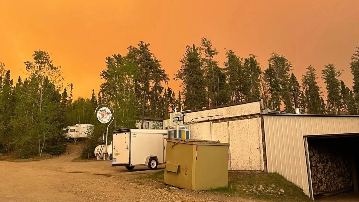Sask. wildfires spur evacuations, highway closures, expanded fire bans and air quality statements