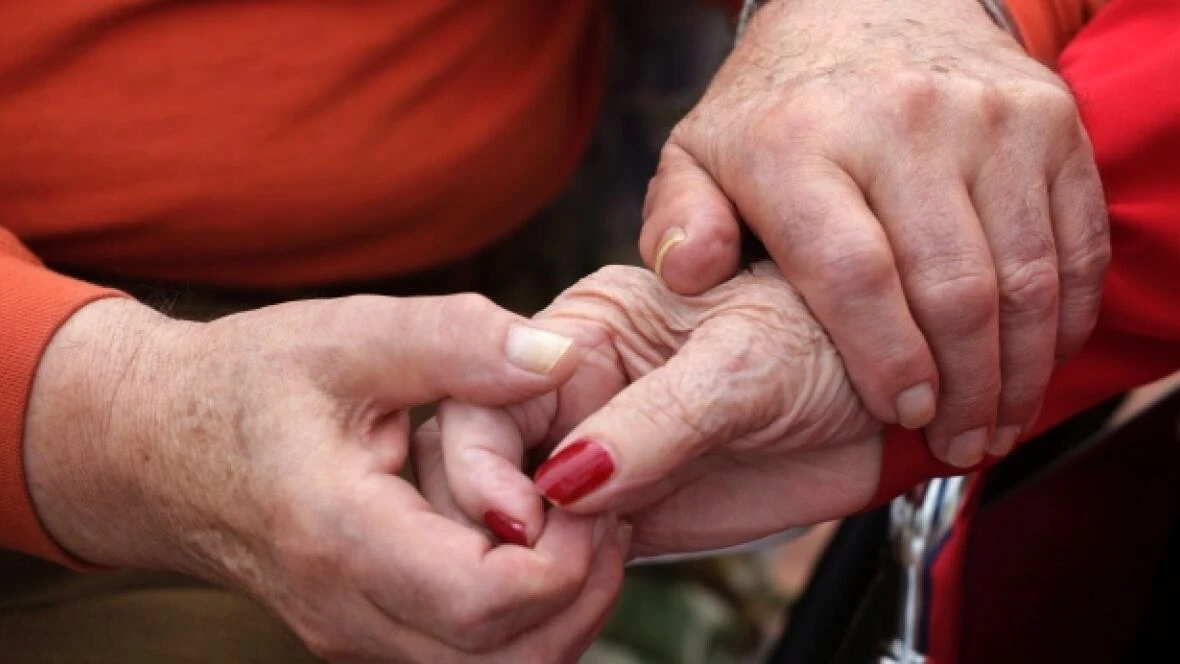 Nova Scotia's hospice bed shortage leaves dozens waiting for dignified death