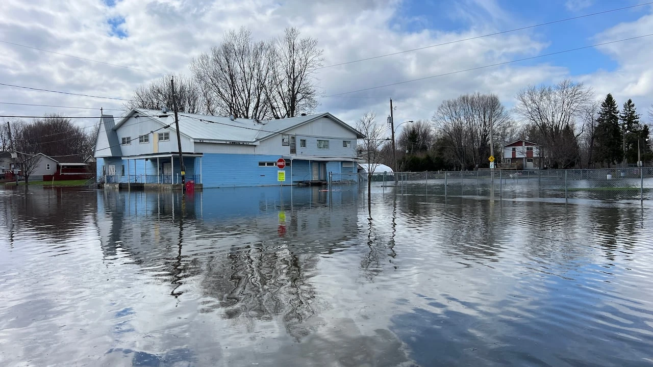 Ottawa River expected to peak this week at major flooding levels