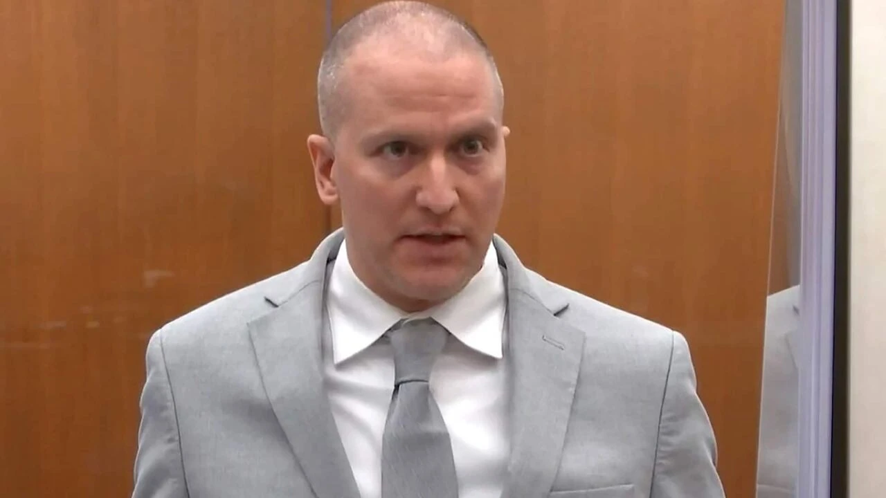 Derek Chauvin sentenced to 22½ years in prison for murder of George Floyd