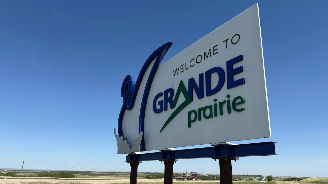 3.8-magnitude earthquake in northwestern Alberta Thursday startled some residents