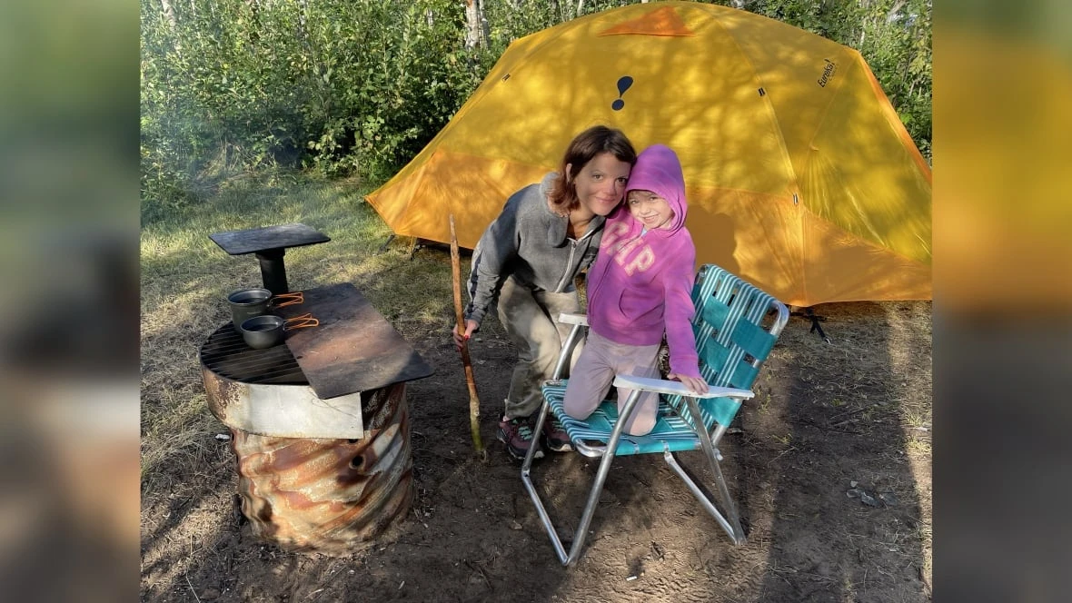Regina police asking for help to find missing mother and daughter