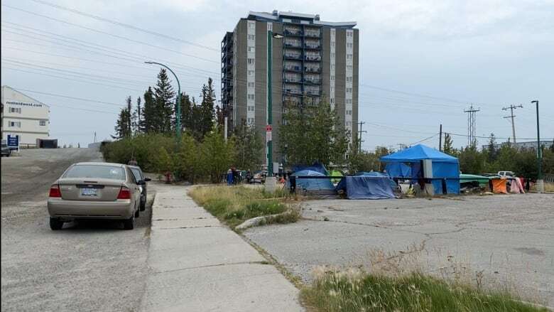 Encampment in Yellowknife sets up in new location after people living there told to leave