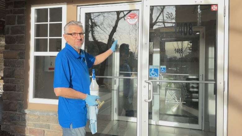 Even a cleaning job is hard to find now in Calgary, say these newcomers