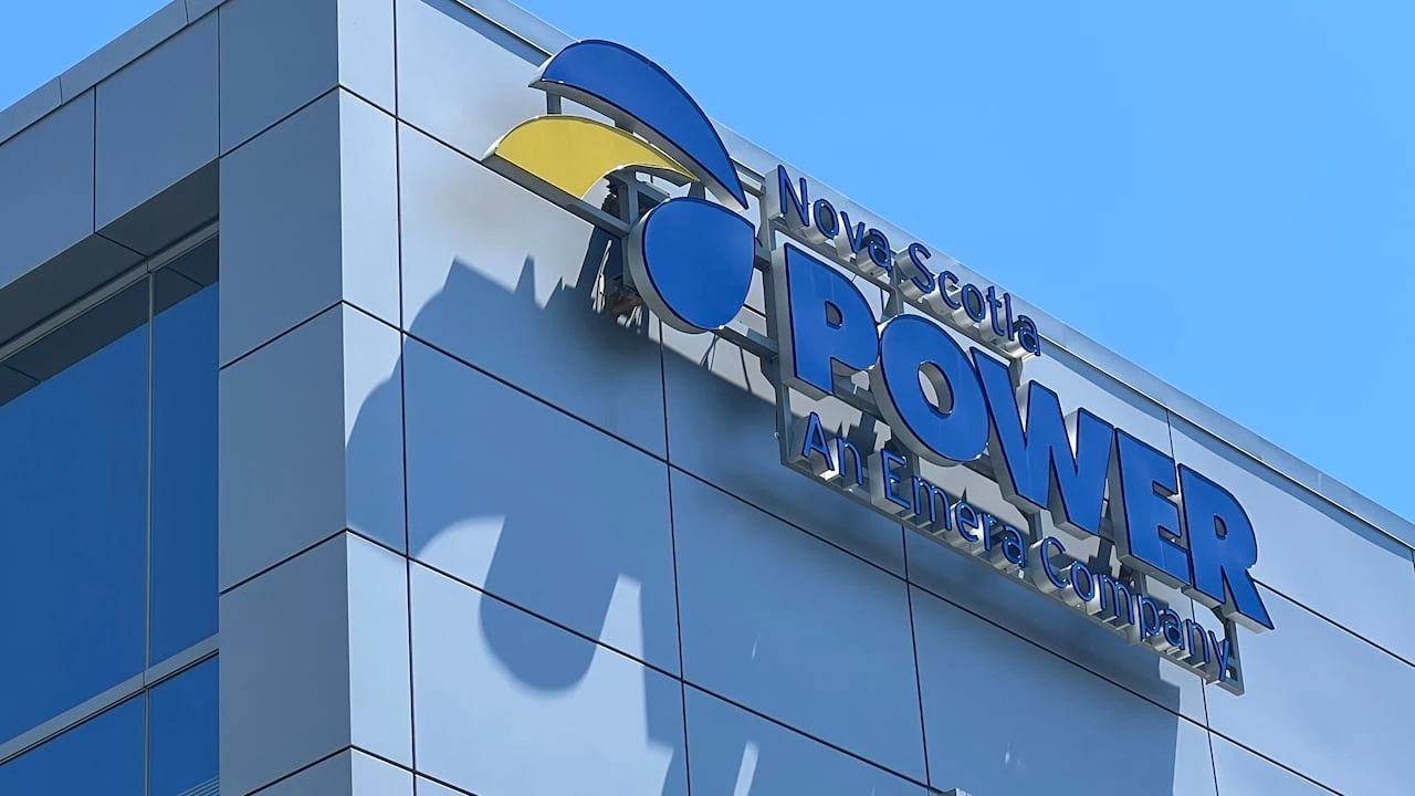 Thousands of power outages reported in Halifax amid heat warning