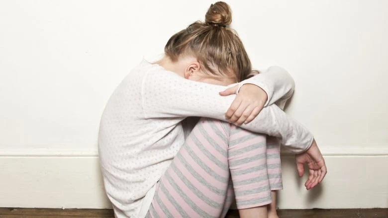 A psychologist's tips for helping kids cope with troubling world events
