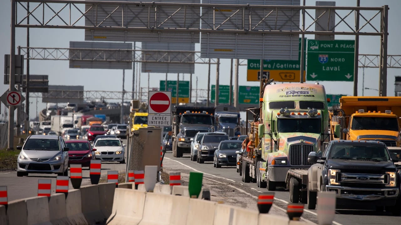 In Montreal’s suburbs, traffic trouble looms large over municipal elections