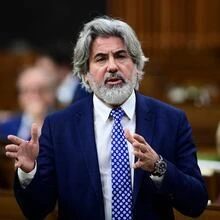 As election talk ramps up, Liberal government draws a line in the sand on legislation