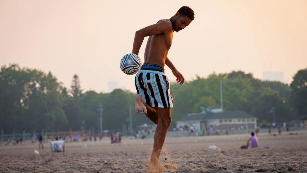 Heat warning issued for Hamilton and area with humidex values up to 44 expected