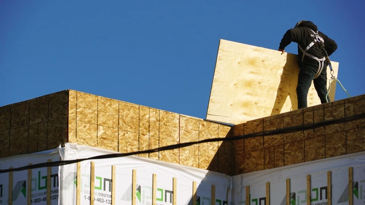 Workers in residential construction sector now on unlimited strike
