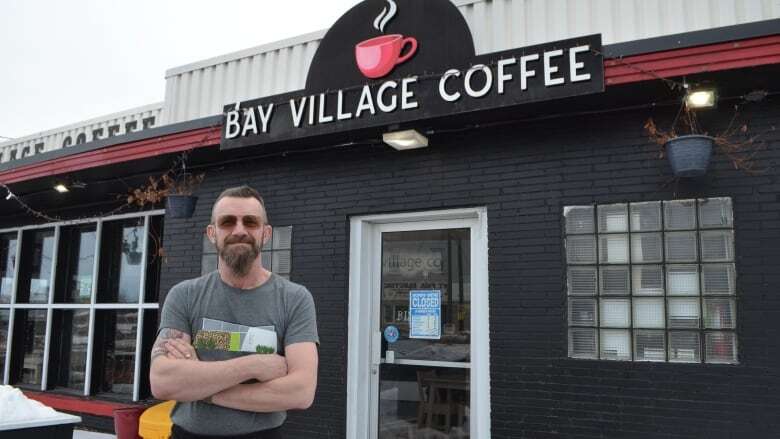 Thunder Bay coffee shop collecting donated Roll Up the Rim prizes for unhoused