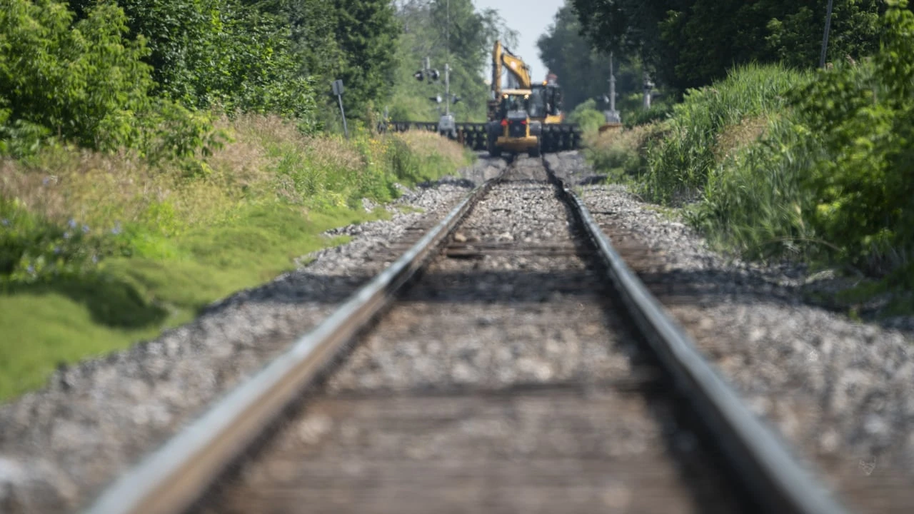 Railway operations slowly resume in Repentigny, Que., following major derailment