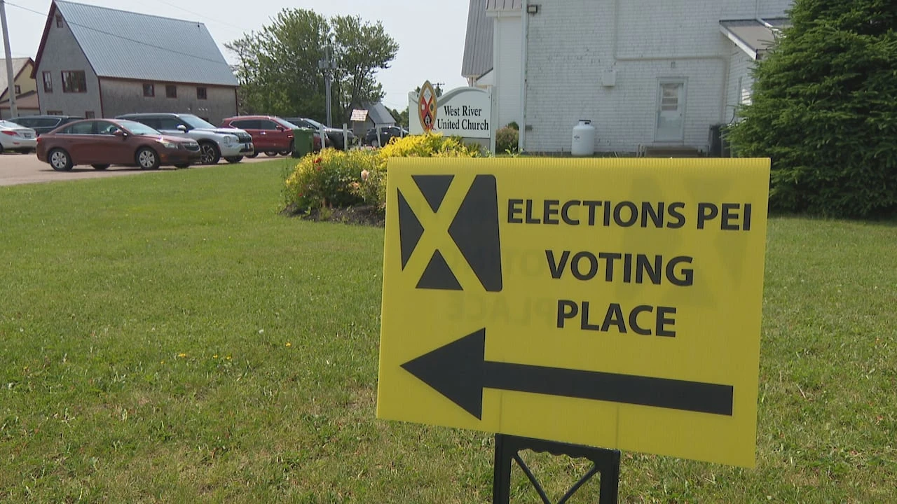 Sharing voter info to boost turnout worth the privacy risk, says P.E.I. elections watchdog