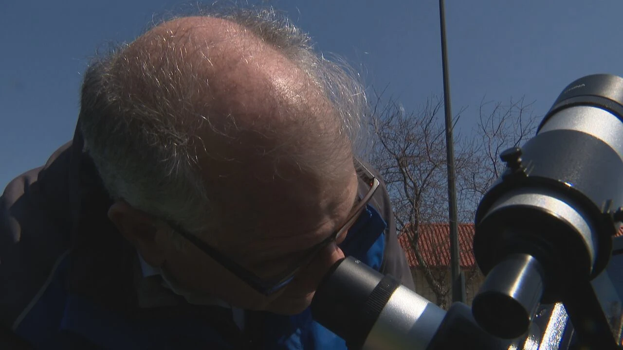 Local stargazers seizing on excitement of Artemis II mission
