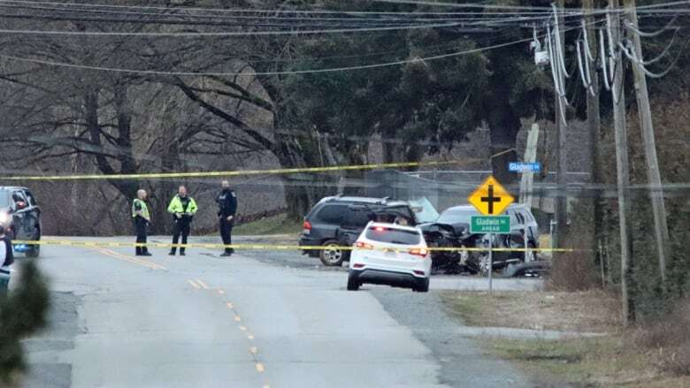 3 injured in Abbotsford accident involving police car