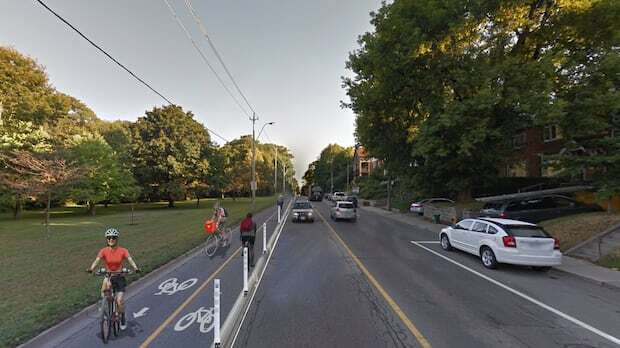 Toronto city staff propose bike lanes on Parkside Drive after history of crashes