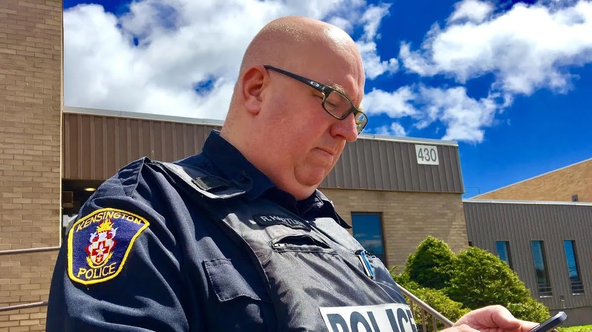 Former auxiliary police officer charged with sex assault, child porn-related offences