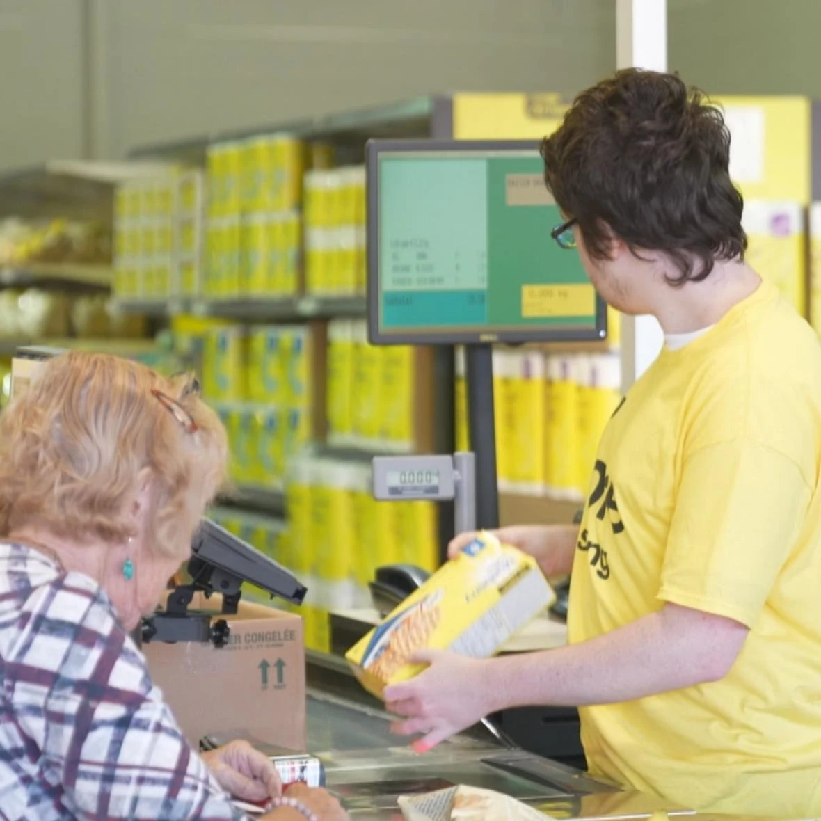 Loblaw piloted ultra-discount grocery stores in Ontario. A year later, most are closing down