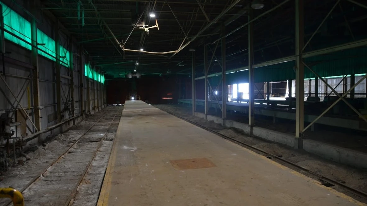 'It's a unicorn facility': Old Iroquois Falls paper mill becomes logistics hub for new James Bay hospital