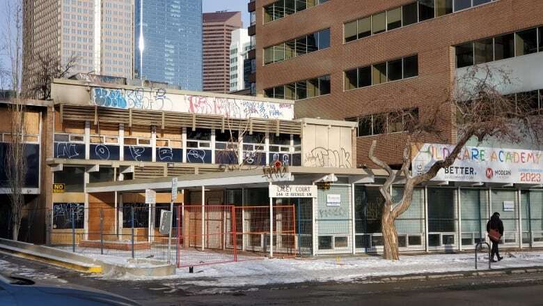 'Rare little gem': Mid-century modern building demolished in Calgary's Beltline